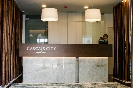 Uma imagem com parede, interior, chÃ£o, edifÃ­cio

DescriÃ§Ã£o gerada automaticamente